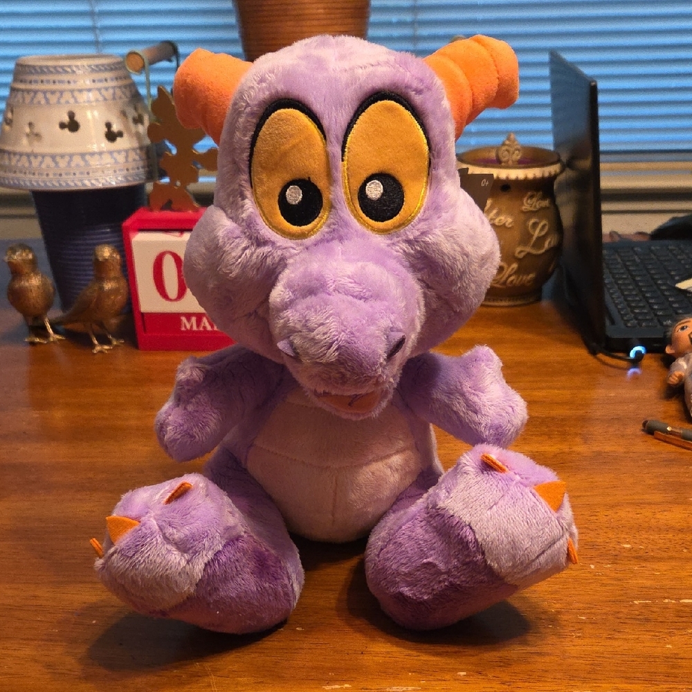 Disney Parks Epcot 2022 Figment Big Feet Plush *NWT
